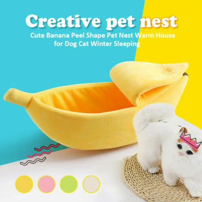 Cozy Banana Bed – Soft, Cute & Comfy!