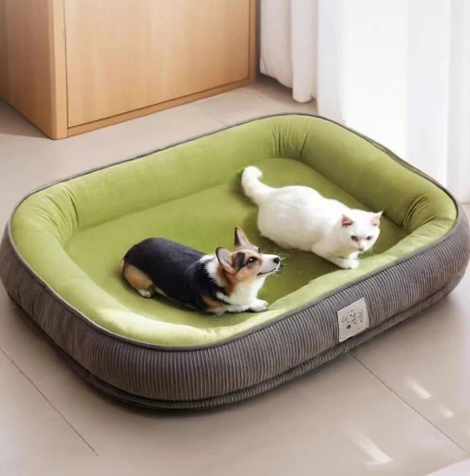 All-Season Washable Dog Bed