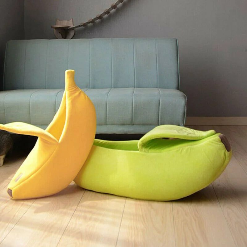 Cozy Banana Bed – Soft, Cute & Comfy!