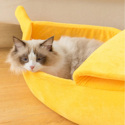 Cozy Banana Bed – Soft, Cute & Comfy!